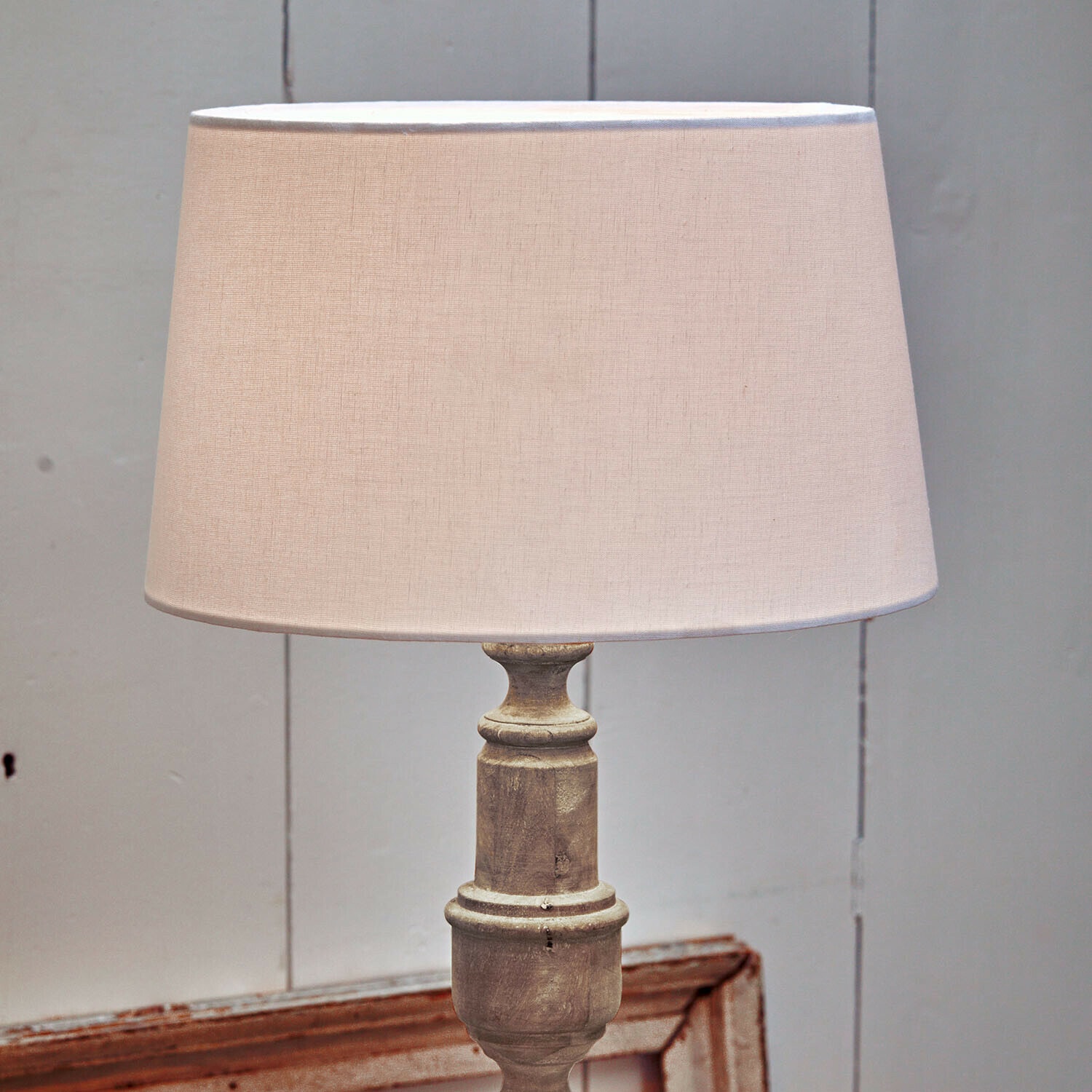 Stehlampe Wynleigh