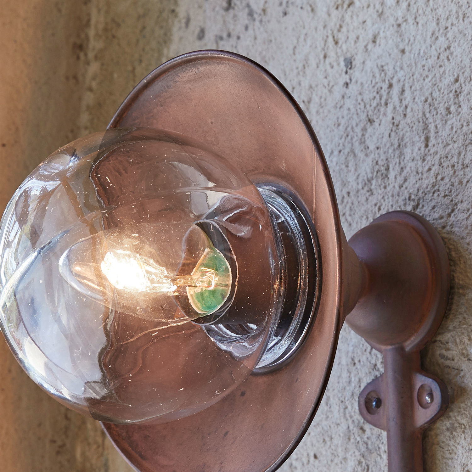 Aussenwand- & Deckenlampe Averjal