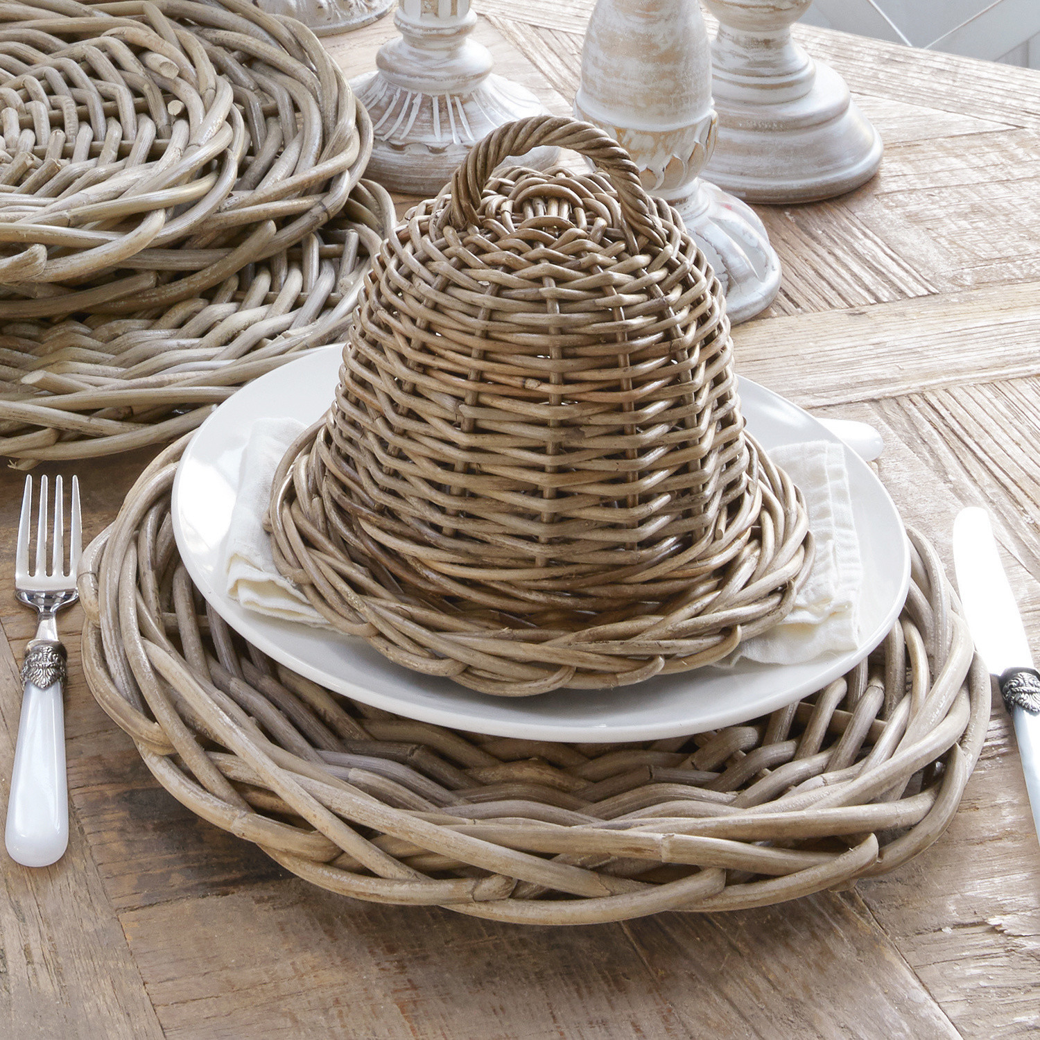 Abdeckhaube mit Korbteller Fluvanna