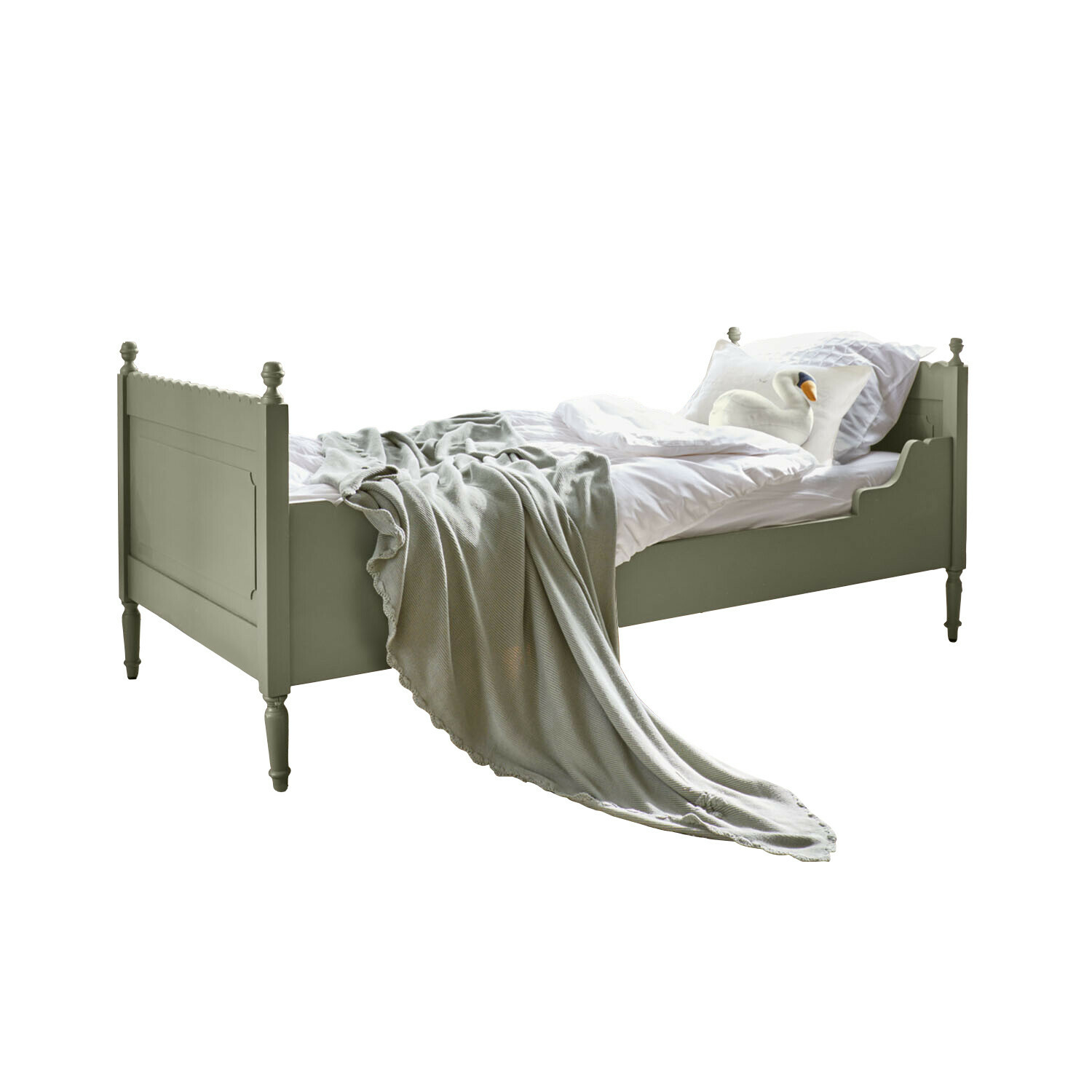 Olivegrünes Holzbett mit weisser Bettwäsche und grauer Decke, Vintage-Stil fürs Schlafzimmer
