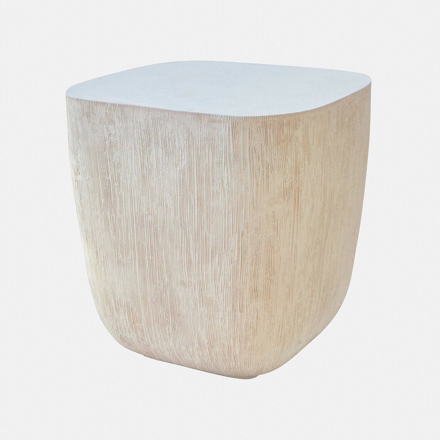 Beistelltisch Nélomiane Quadratischer Beistelltisch aus hellem Holz mit natürlicher Maserung, moderner Wohnzimmertisch