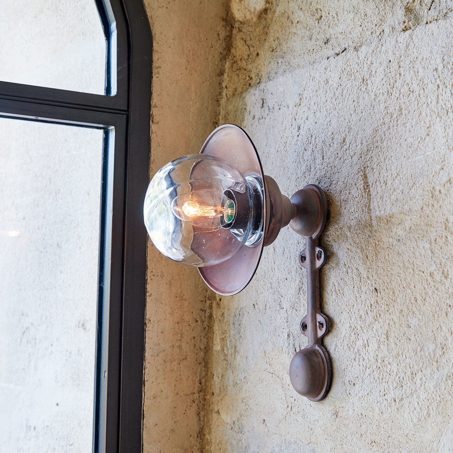 Aussenwand- & Deckenlampe Averjal