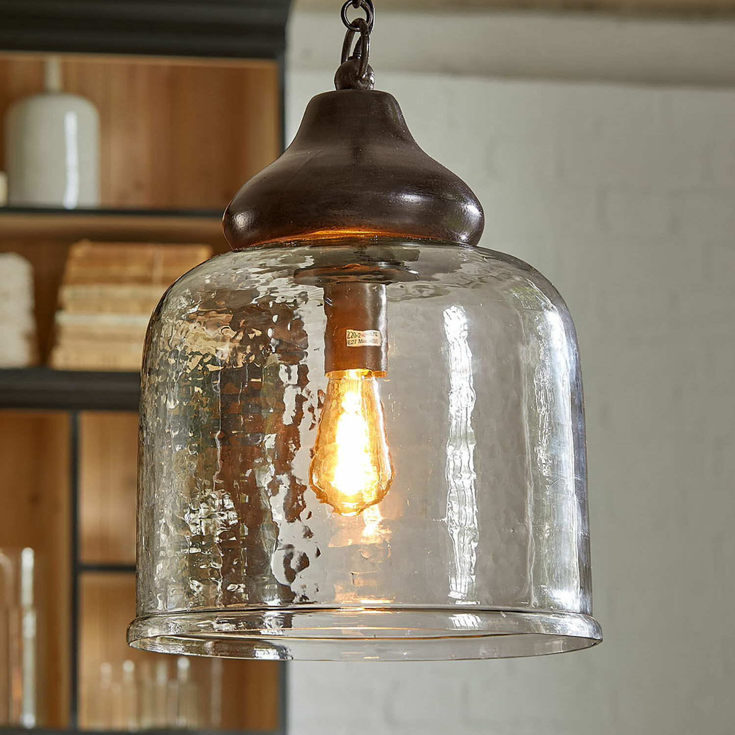 Hängelampe Walderton Hängeleuchte aus Glas mit kupferfarbenem Abschluss und warmem Licht, Industrie-Stil