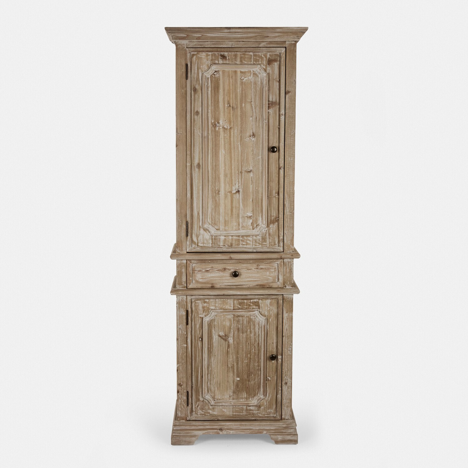 schrank Pembroke Hoher Schrank aus naturfarbenem, gealtertem Holz mit Schublade und zwei Türen im Landhausstil