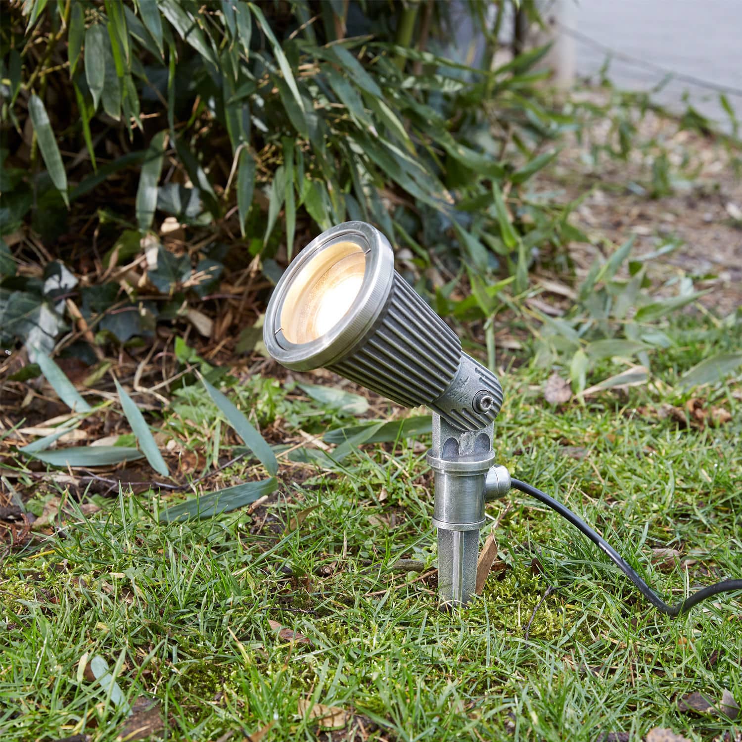 Outdoor-Spot Laney