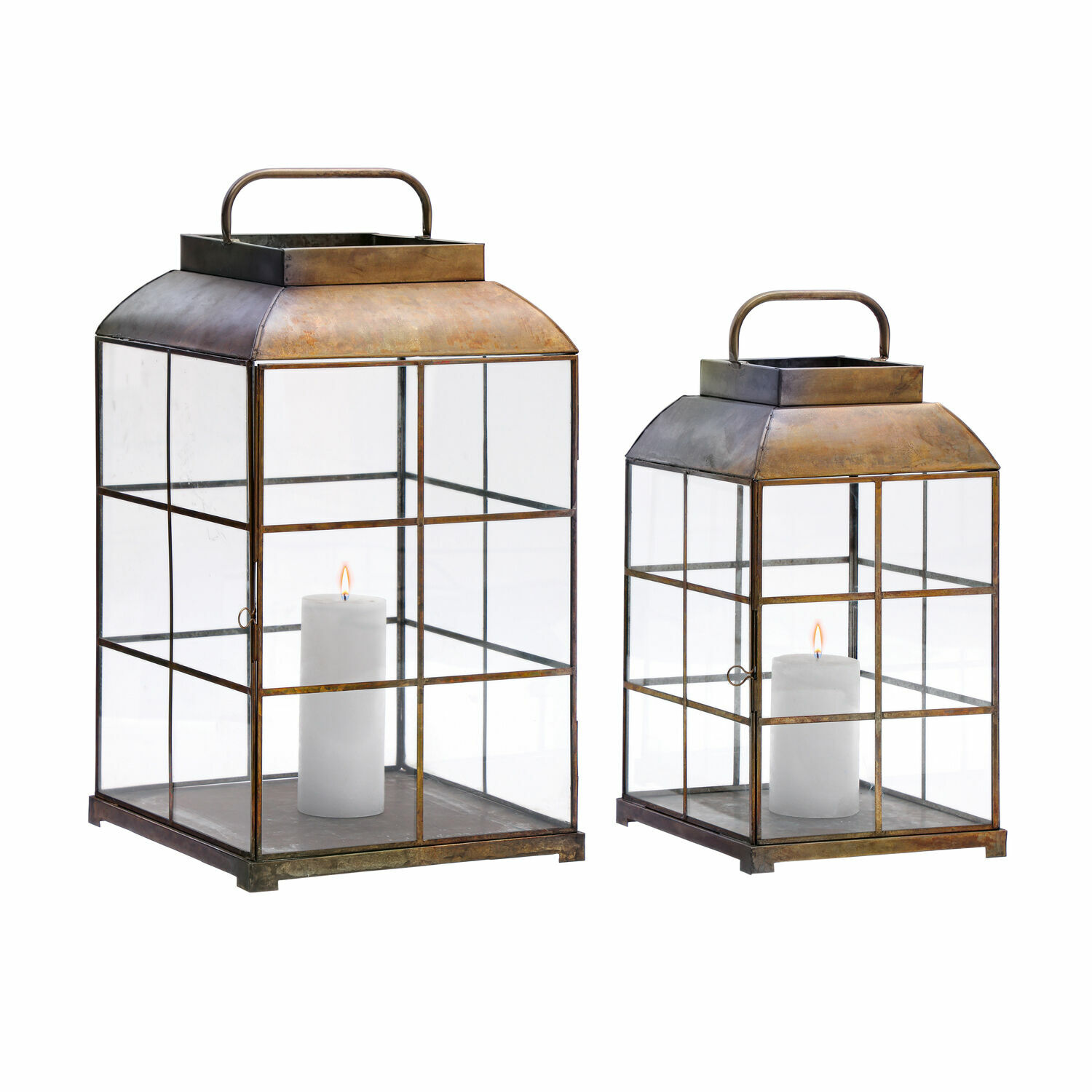 Laterne 2er Set Flavin Set aus zwei Laternen aus Messing mit weissen Kerzen zur Wohn- und Gartendekoration