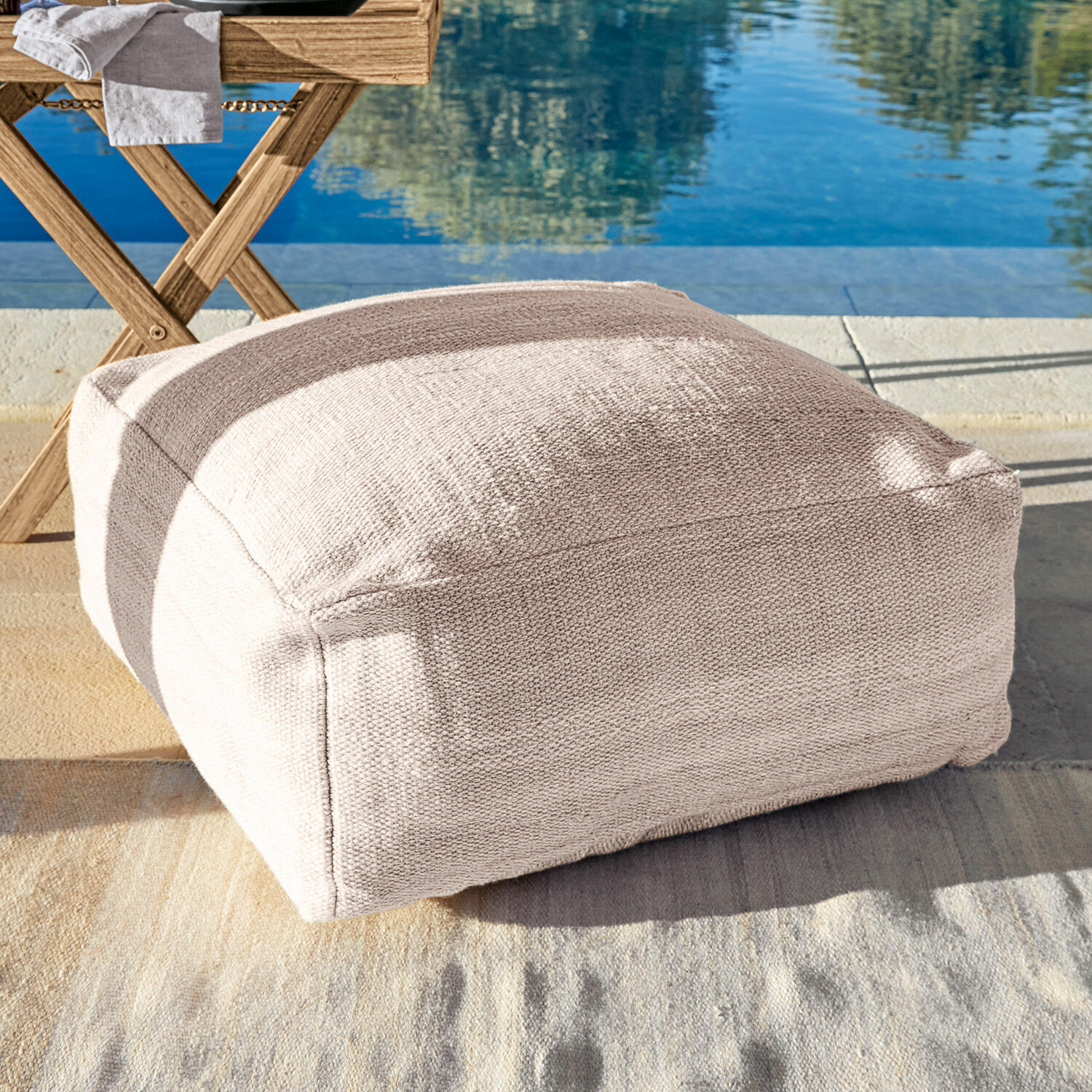 In- & Outdoorpouf Pralong