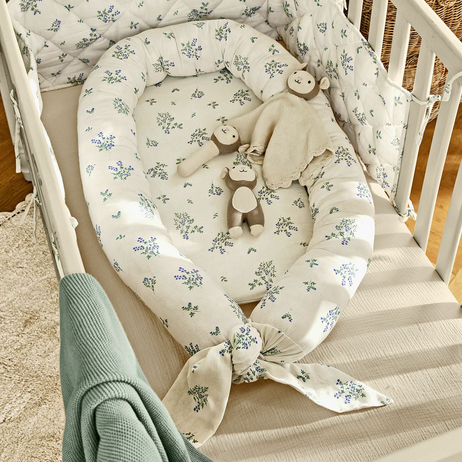 Baby-Nestchen Nymariel