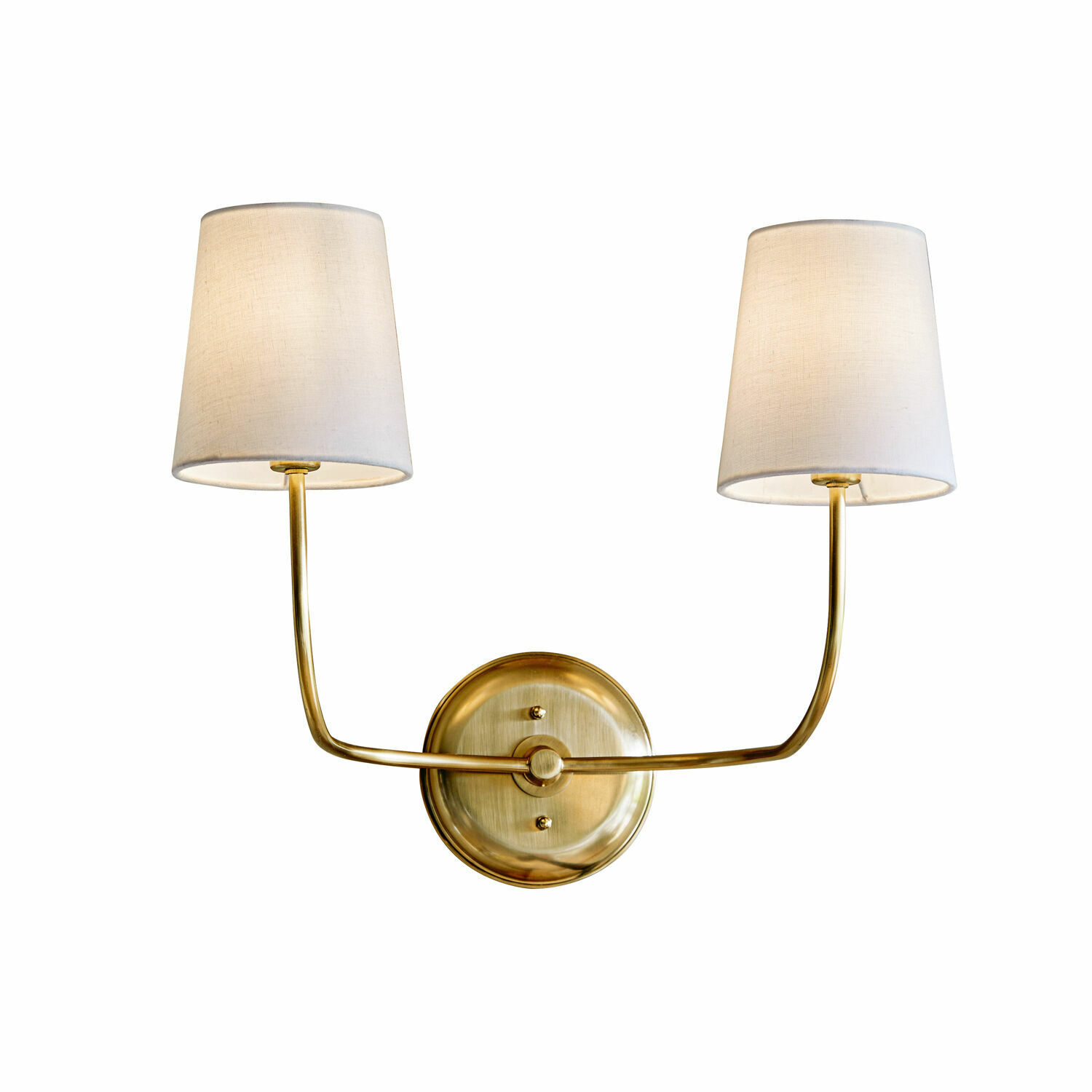 Wandlampe Plainfield Doppel-Wandleuchte aus Messing mit weissen Stofflampenschirmen für stilvolle Wandbeleuchtung
