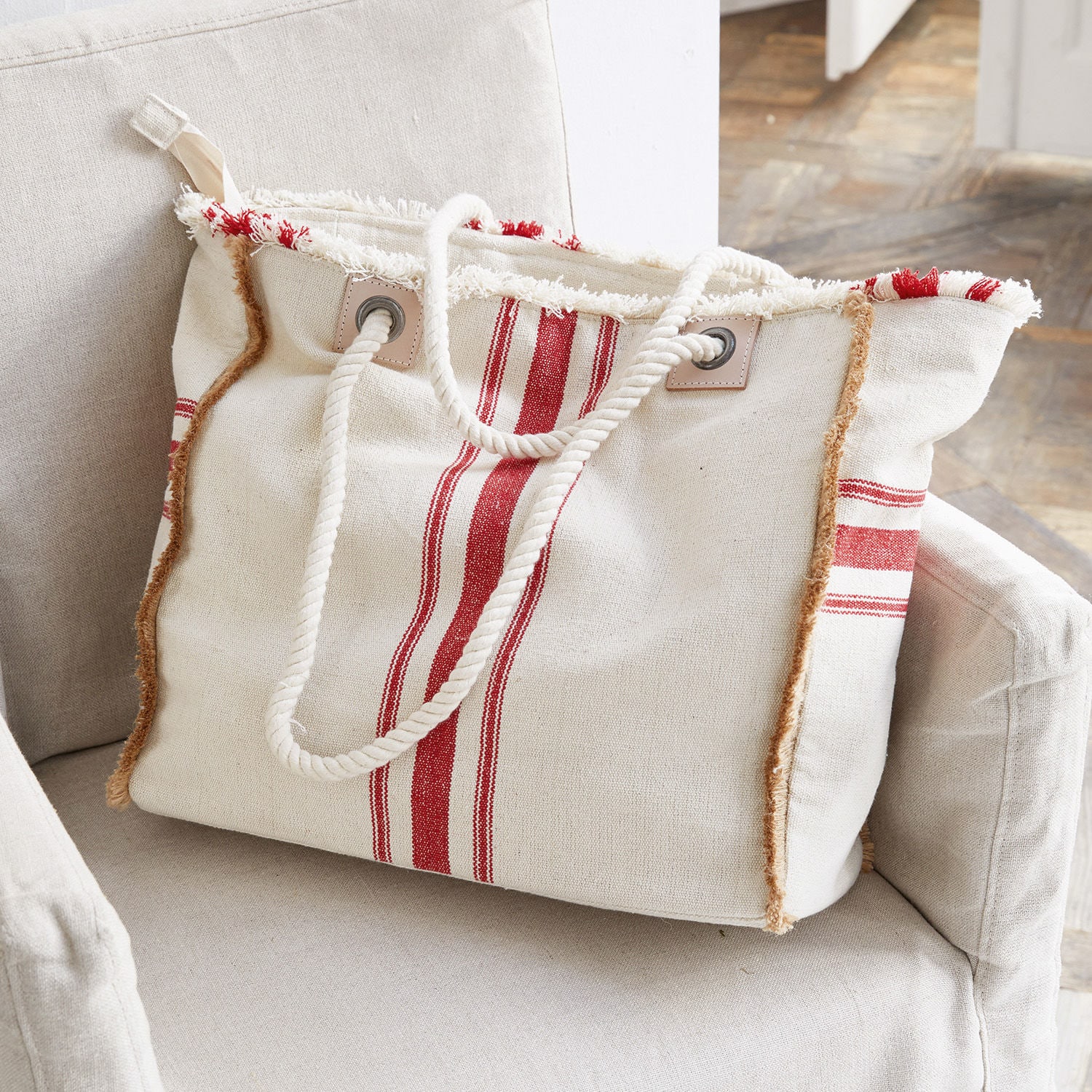 Tasche Théville
