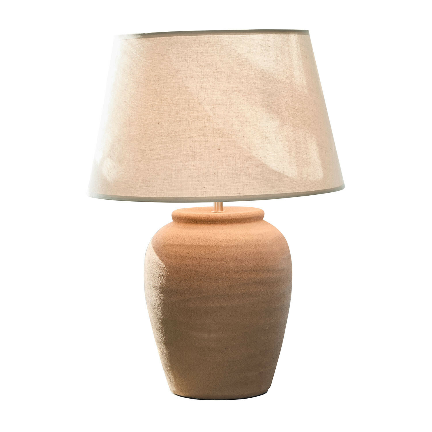 Tischlampe mit beigem Keramikfuß und hellem Lampenschirm, dekorative Wohnraumbeleuchtung