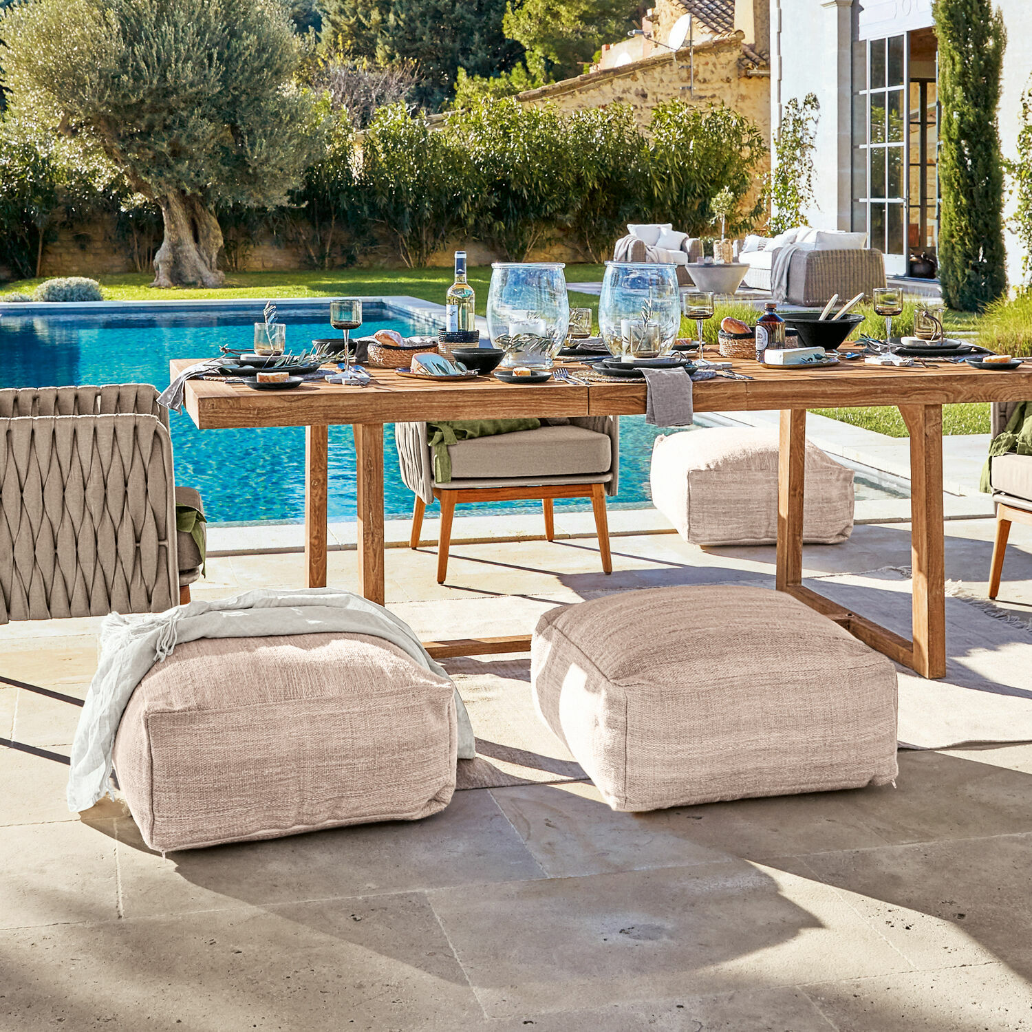 In- & Outdoorpouf Pralong