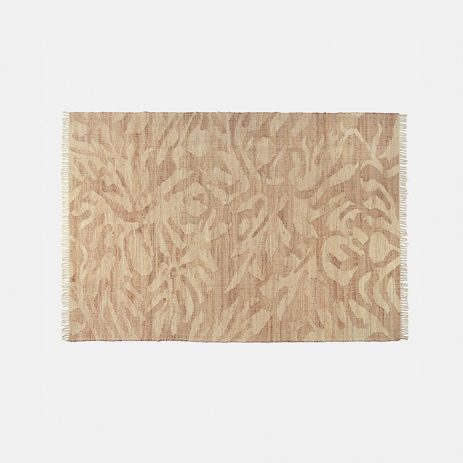 Teppich Marsetta Beigefarbener Teppich aus Naturmaterial mit feinem Muster und Fransen an den Seiten, Wohnaccessoire