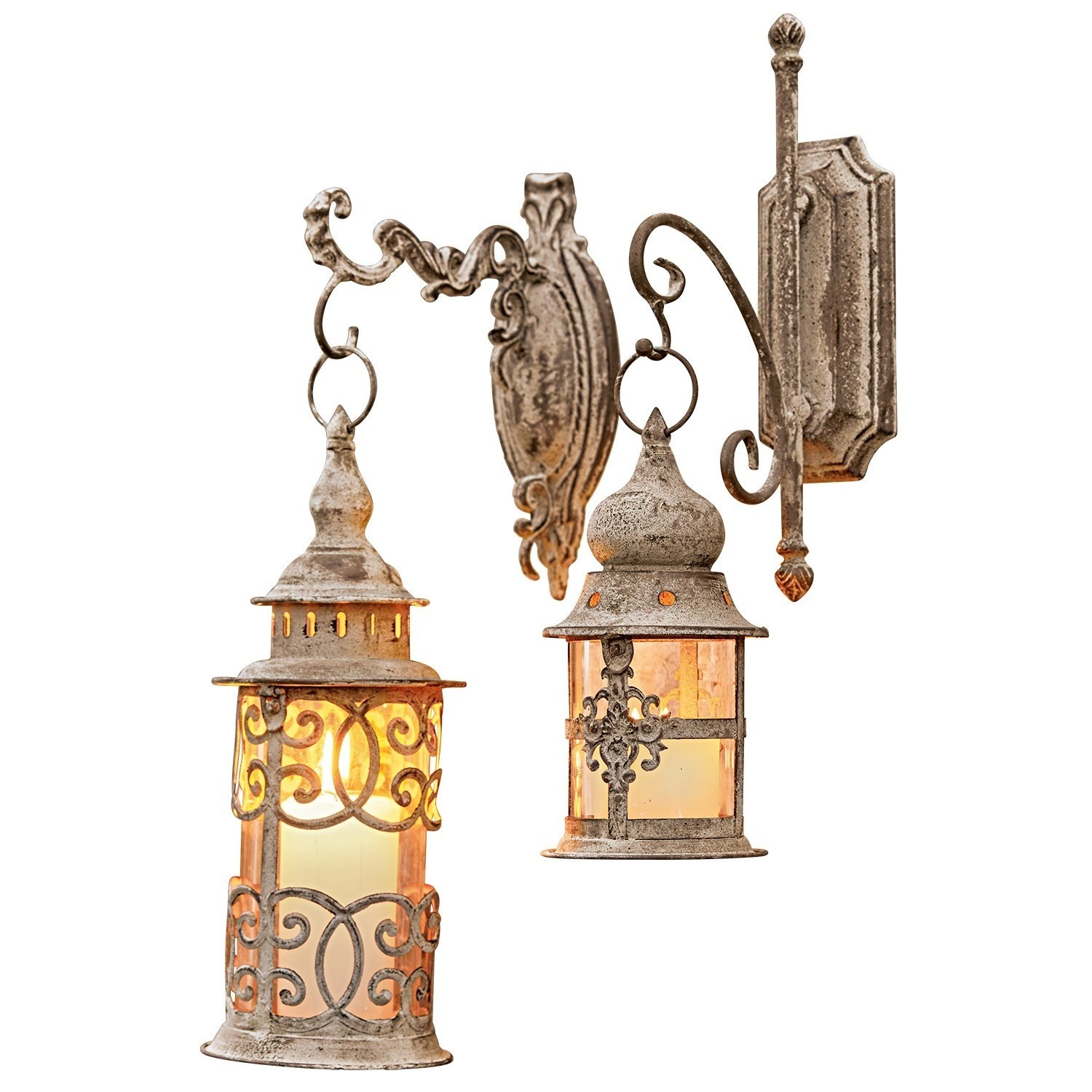 Laterne 2er Set Adéláde Wandlampe aus Metall in antikbraun mit dekorativem Muster und warmem Licht im Vintage-Stil