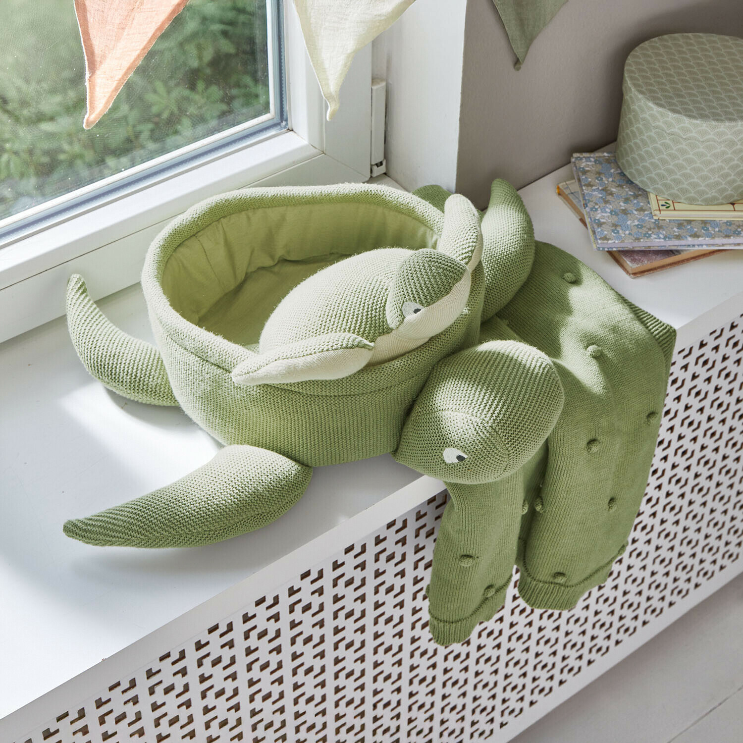 Stofftierset Bubbilo Weiches, grünes, gestricktes Schildkrötenkissen auf Fensterbank, dekoratives Kinderzimmer-Accessoire