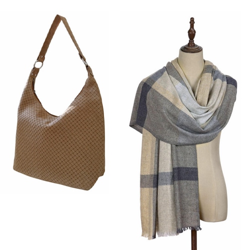 Braune Tasche aus geflochtenem Leder und grau-beigem Karoschal auf Schaufensterpuppe, modische Accessoires