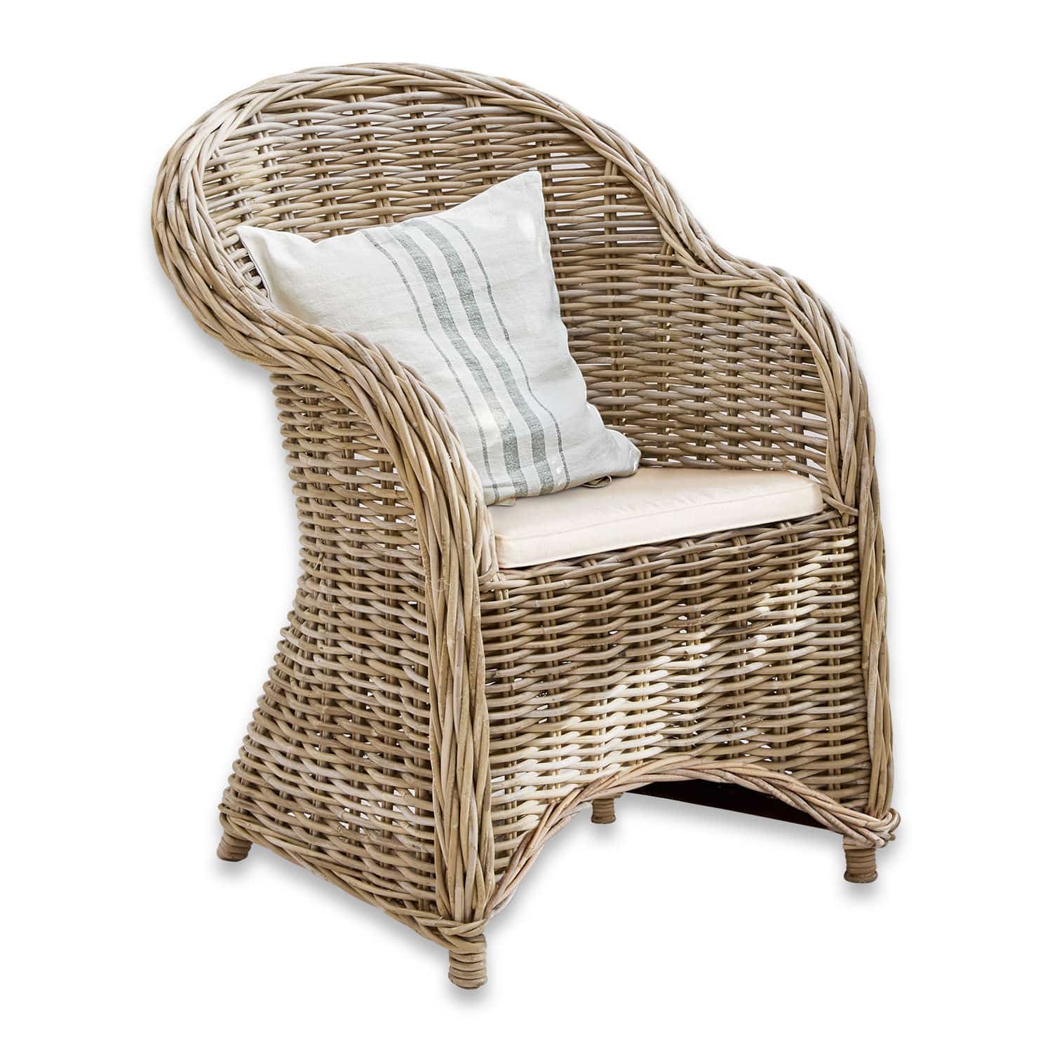 Sessel Margate Rattansessel in Naturfarbe mit hellem Sitzkissen und gestreiftem Dekokissen für das Wohnzimmer