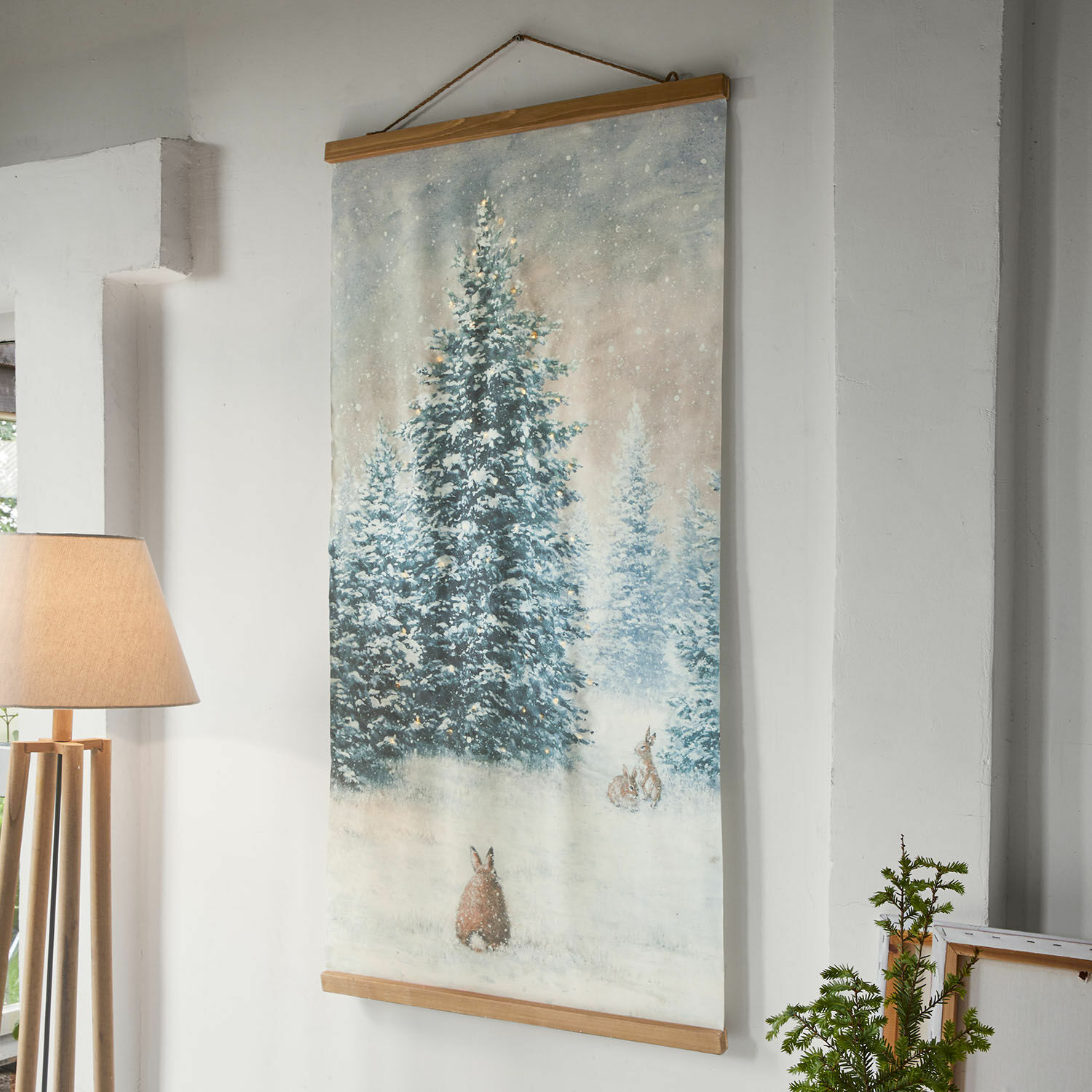 Bild mit LED Orpique Dekoratives Leinwandbild mit winterlichem Motiv von schneebedeckten Tannen und Hasen in Naturfarben