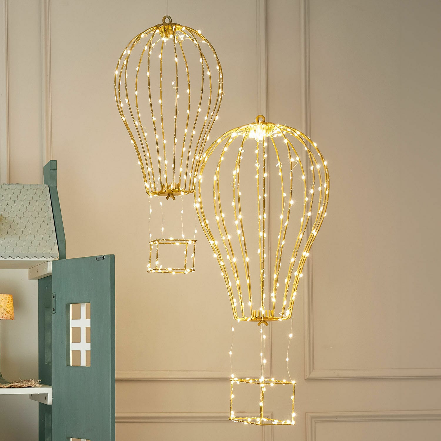 LED-Ballon 2er Set Bylle Dekorative Heissluftballon-Lichter aus goldenem Metall mit warmweißen LED-Lichterketten für gemütliche Atmosphäre