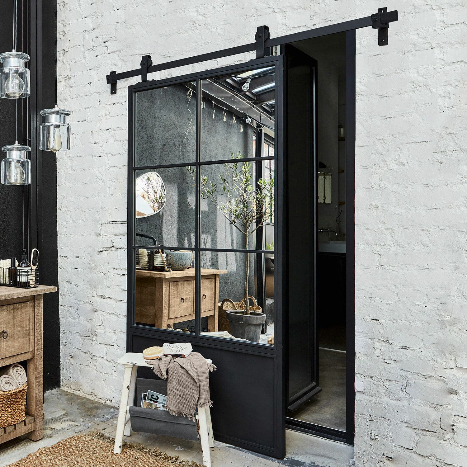 Schiebetür Bonnaire Schwarze Metallschiebetür mit Spiegel im Industriestil für modernes Interieur