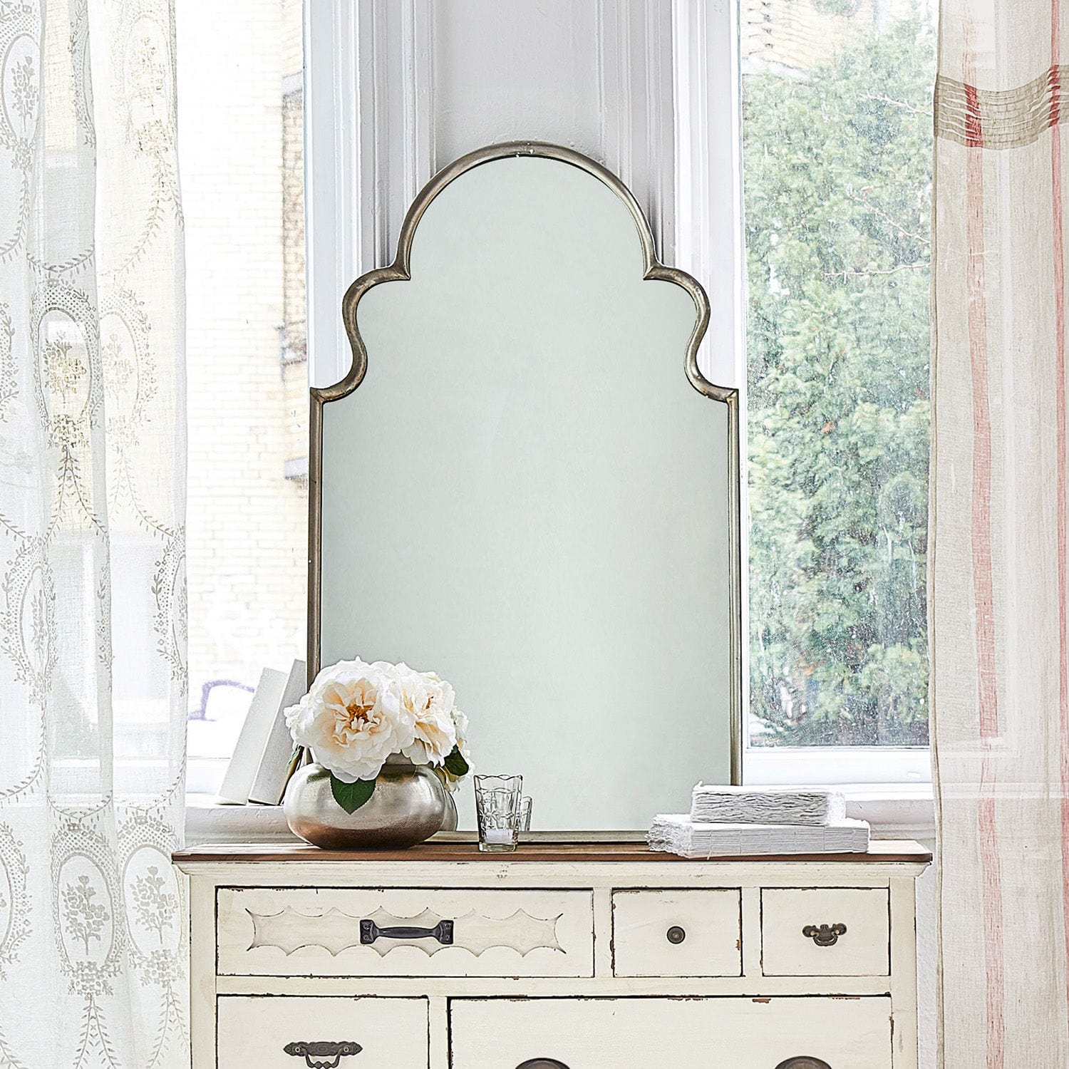 Spiegel Radama