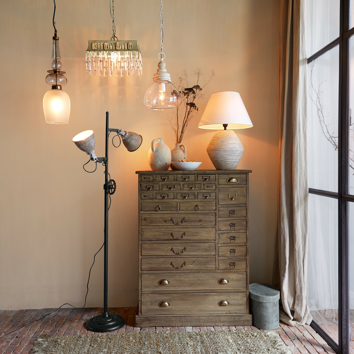 Stehlampe Fenric