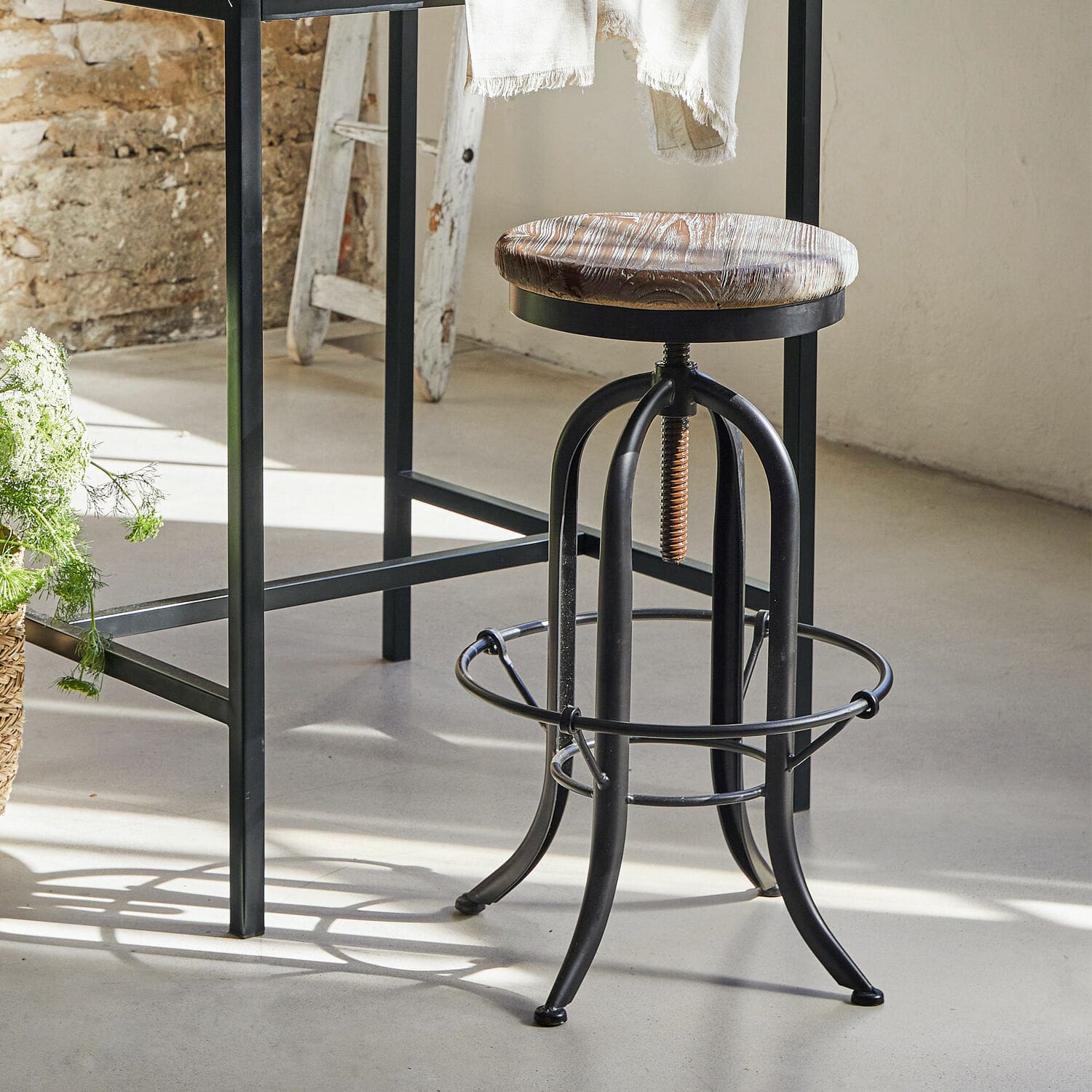 Hocker Cambria