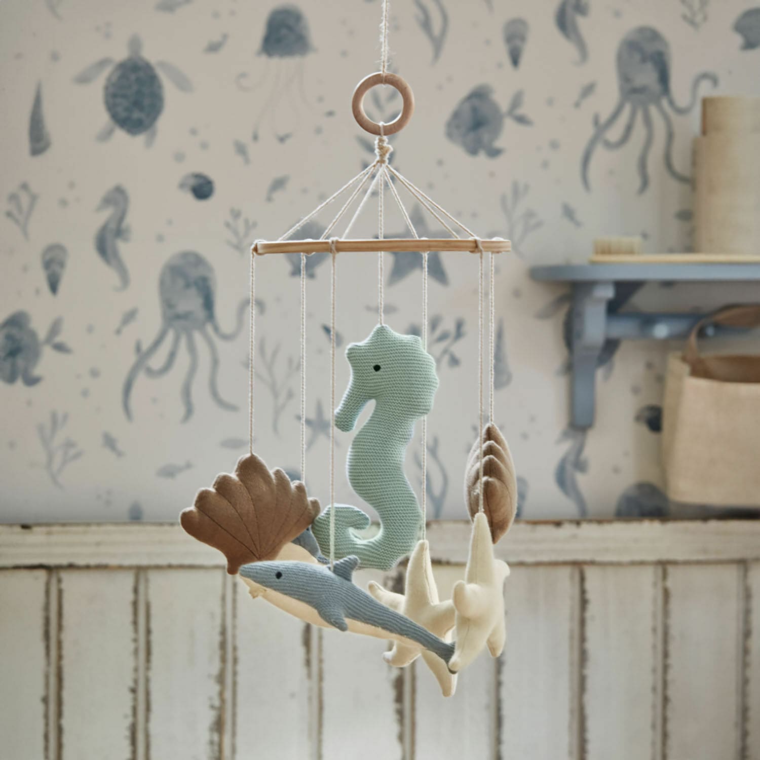 Mobile Twinkledream Holz-Mobile mit weichen Meeresbewohnern in Pastellfarben für das Kinderzimmer