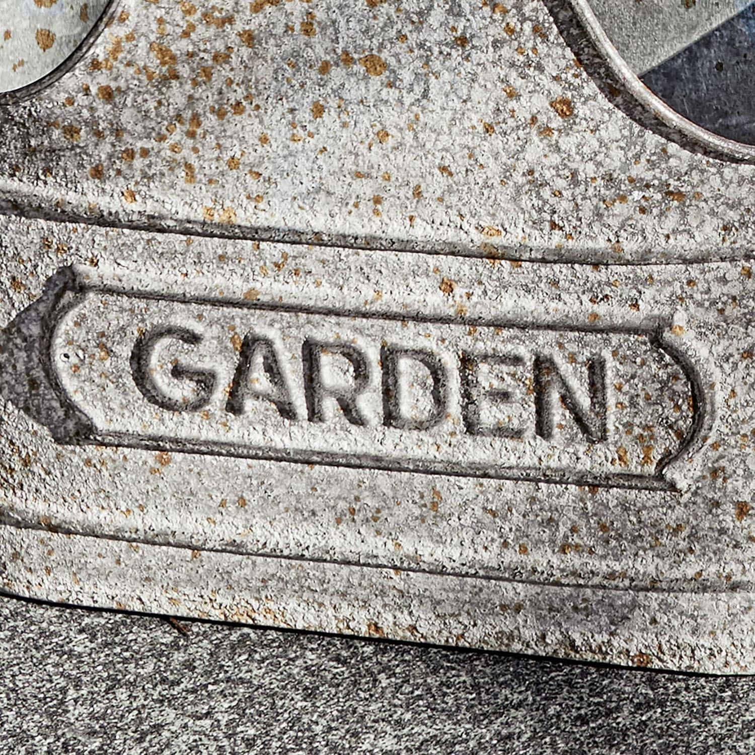 Korb Garden